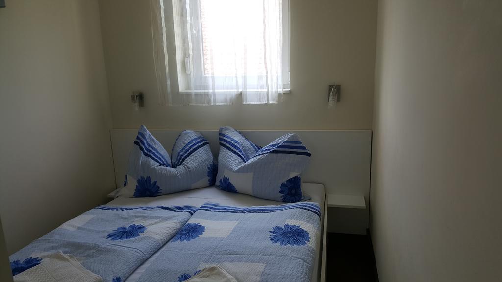 Doris Apartments Siófok Buitenkant foto